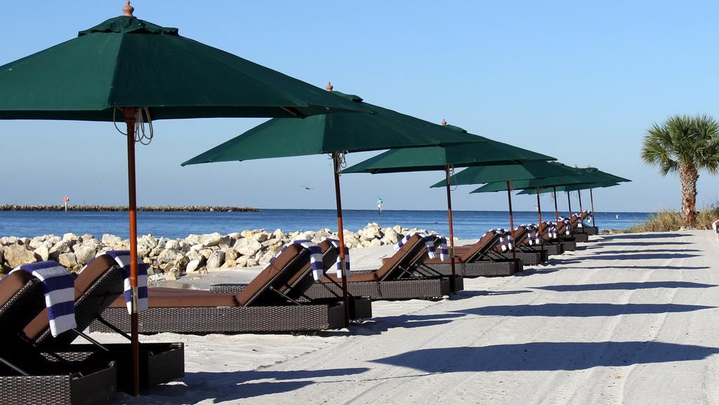 Dreamview Beachfront Hotel & Resort Clearwater Beach Buitenkant foto
