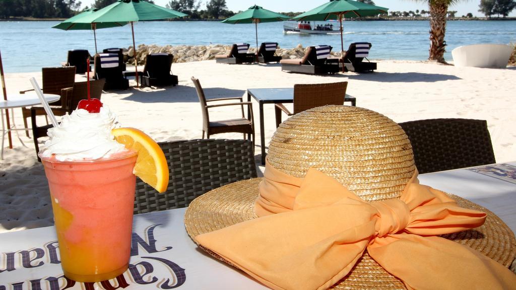 Dreamview Beachfront Hotel & Resort Clearwater Beach Buitenkant foto
