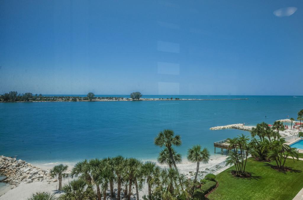 Dreamview Beachfront Hotel & Resort Clearwater Beach Buitenkant foto