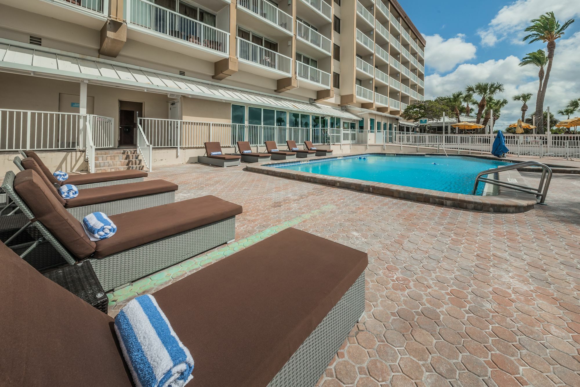 Dreamview Beachfront Hotel & Resort Clearwater Beach Buitenkant foto